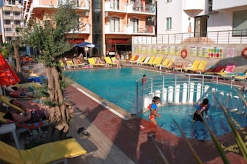 Mutlu Apart 23/23
