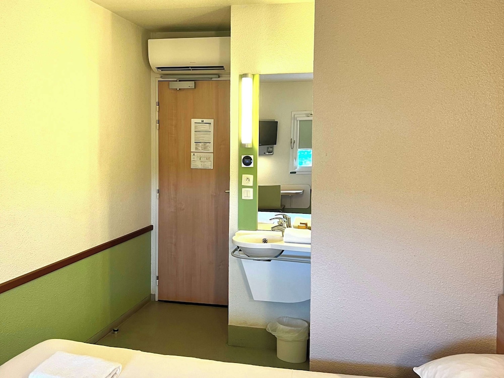 Ibis Budget Cosne Sur Loire 50/51