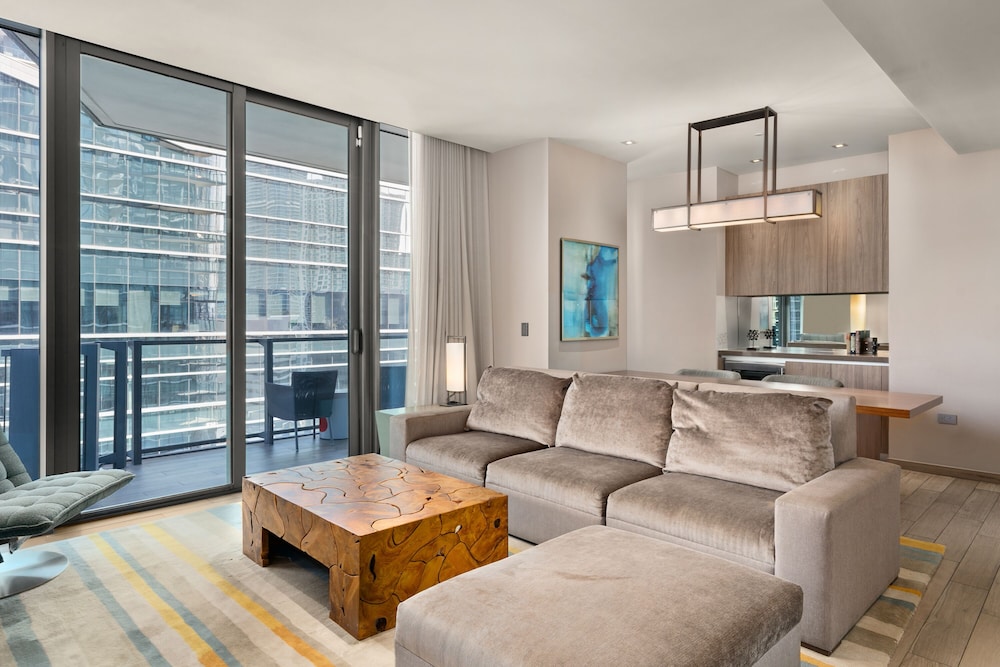 EAST Miami Residences 19/50