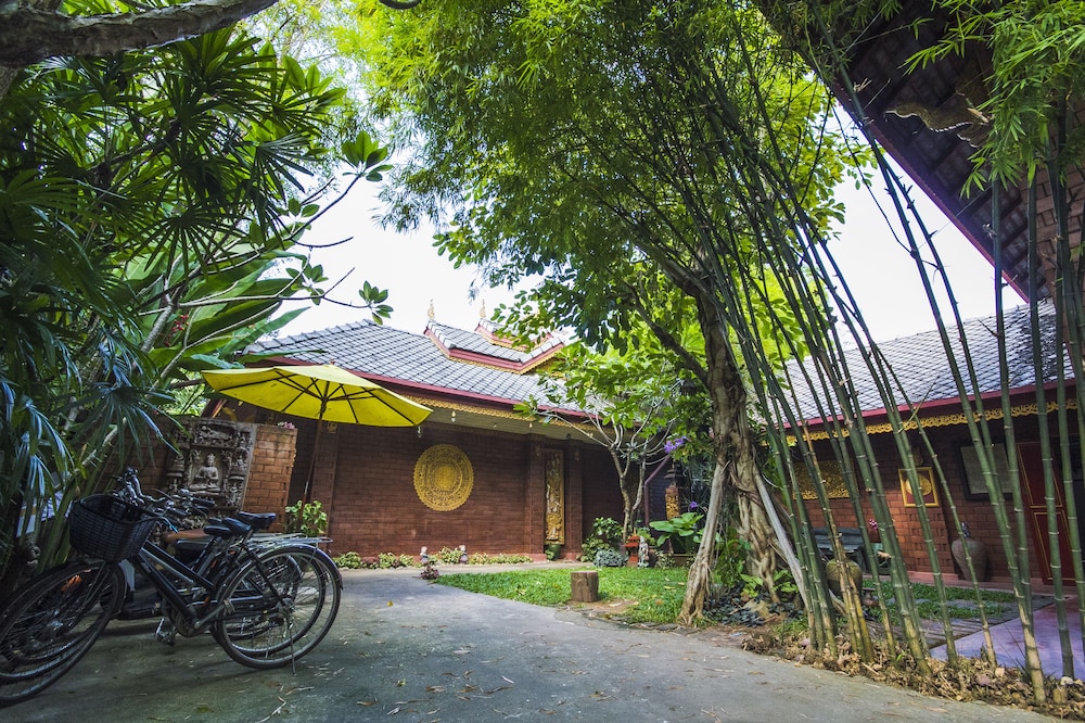 Irawadee Resort 9/51
