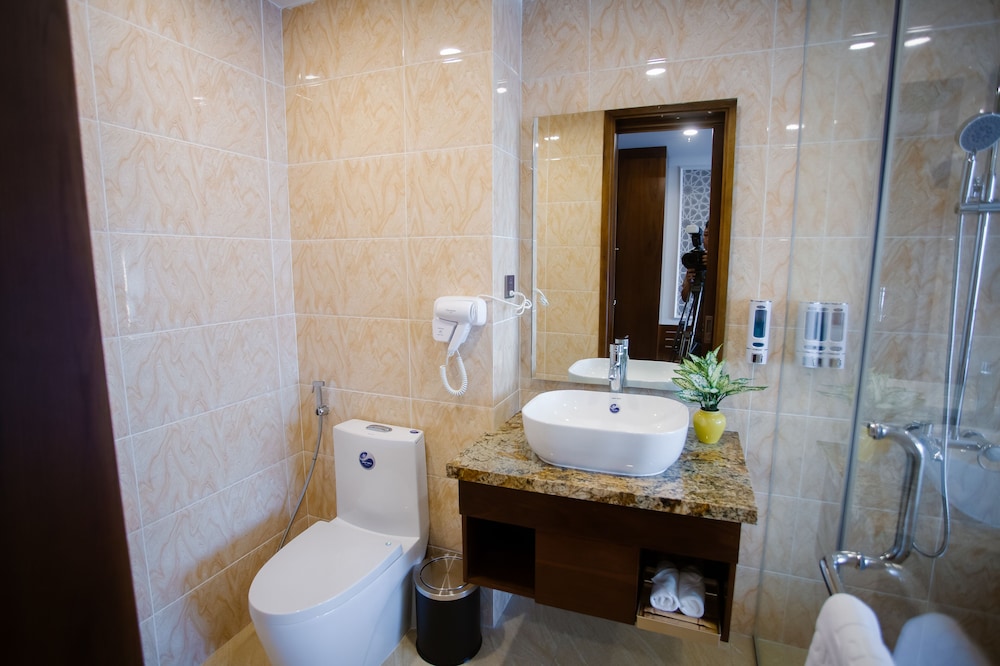 Century Hotel Da Nang 50/50
