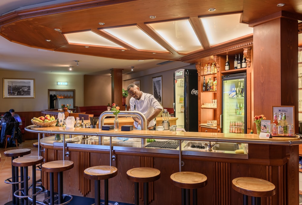 Tagungshotel Hochster Hof 49/64