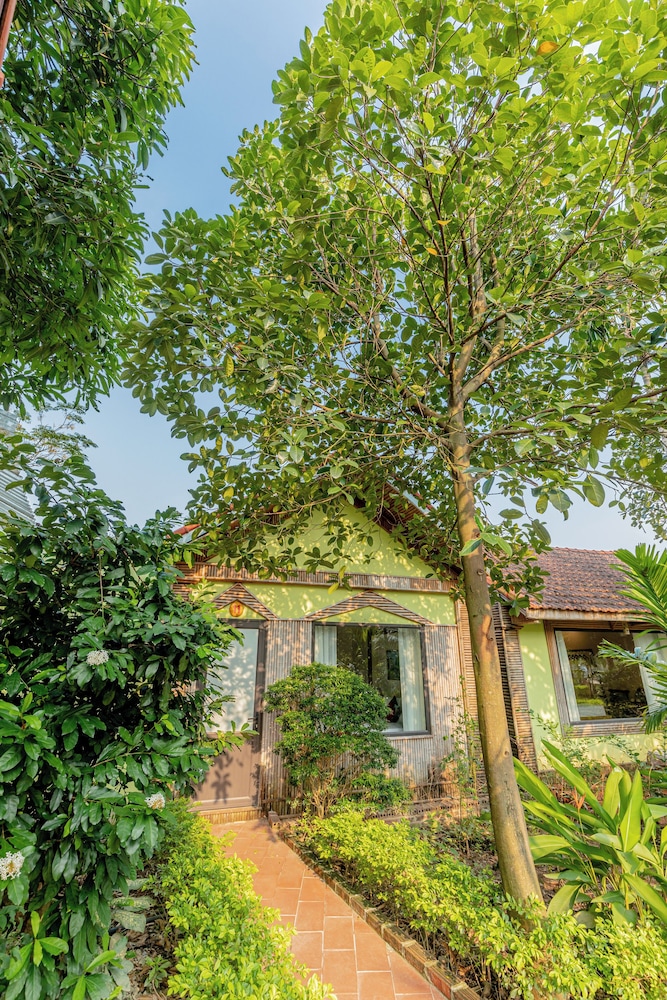 Tam Coc Green Garden Bungalow 16/37