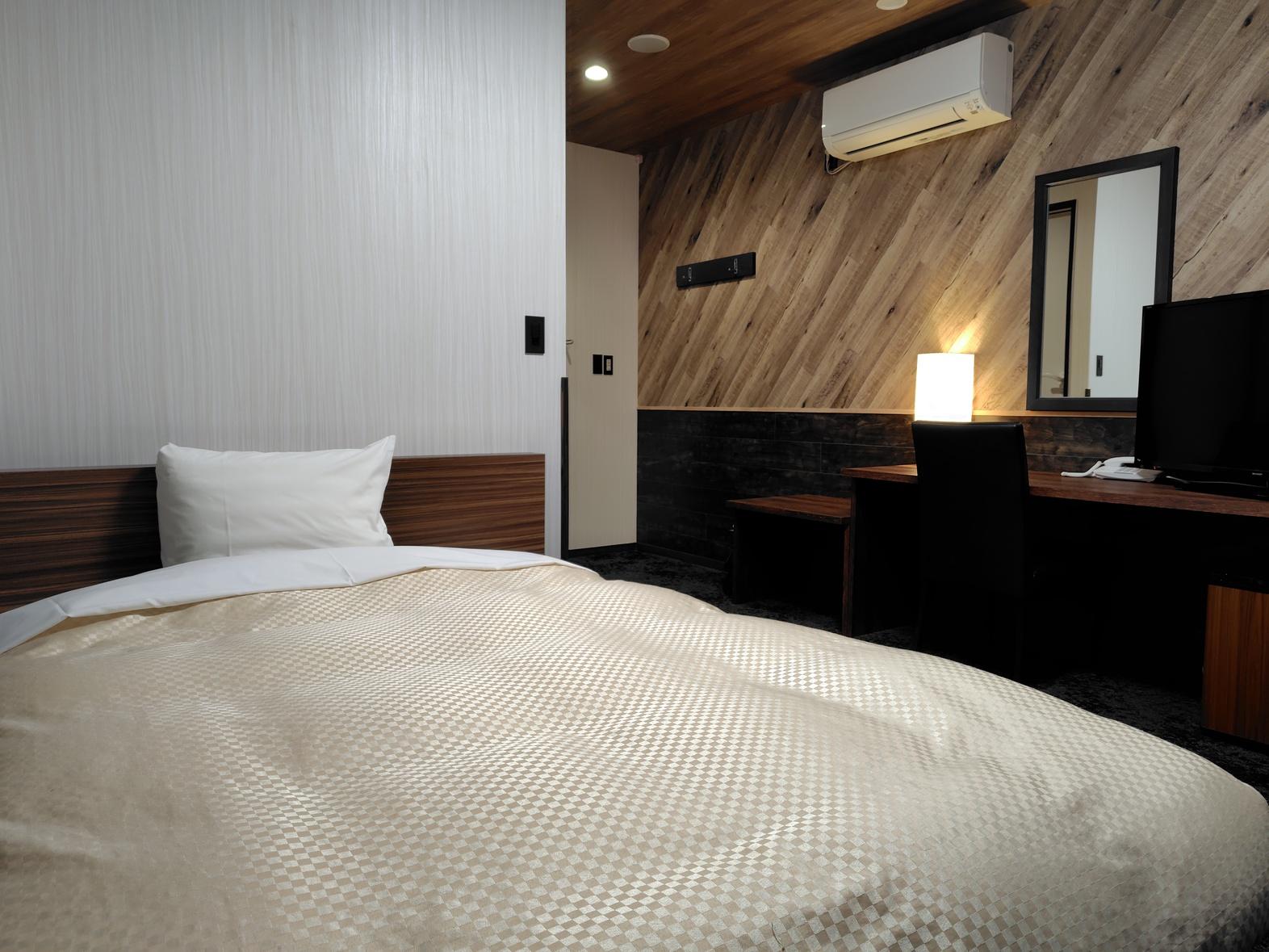 Semi Room, Standard, Semi Double Bed