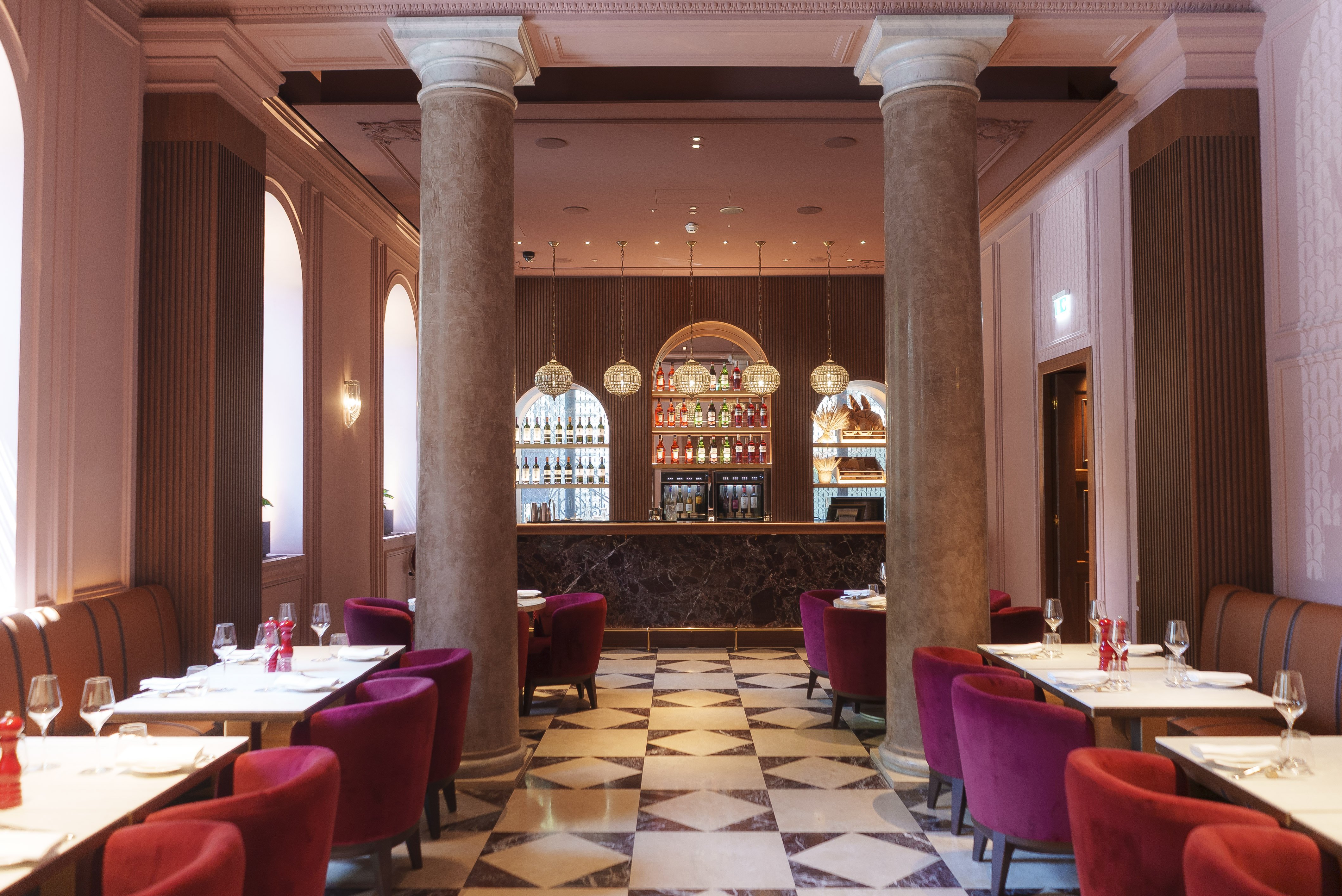 Intercontinental Hotels Rome Ambasciatori Palace 26/48