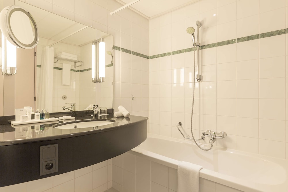 Radisson Blu Hotel Amsterdam Airport 20/80