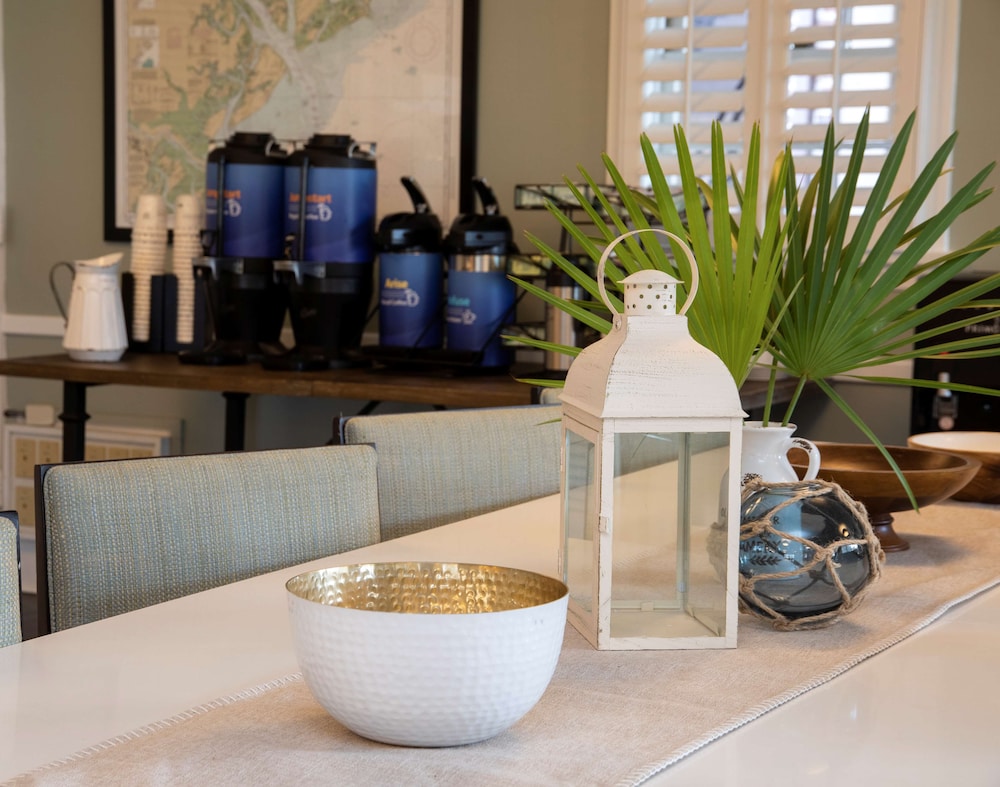 Best Western Sea Island Inn 9/42