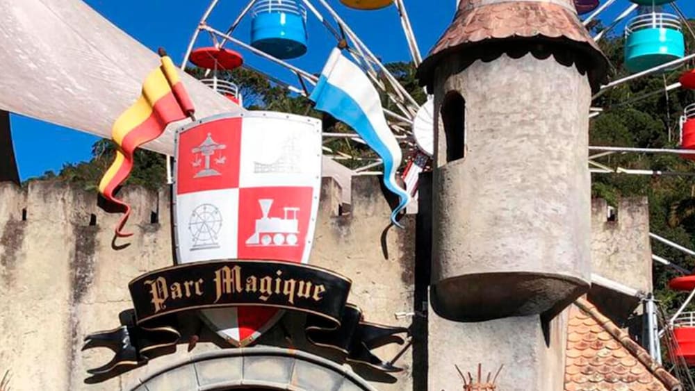 Hotel Magique Le Canton 41/44