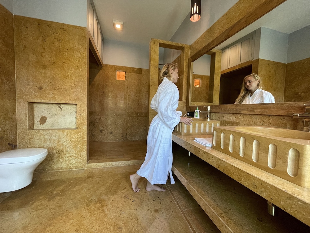 Mystic Jaisalmer Hostel / Backpacker 46/50