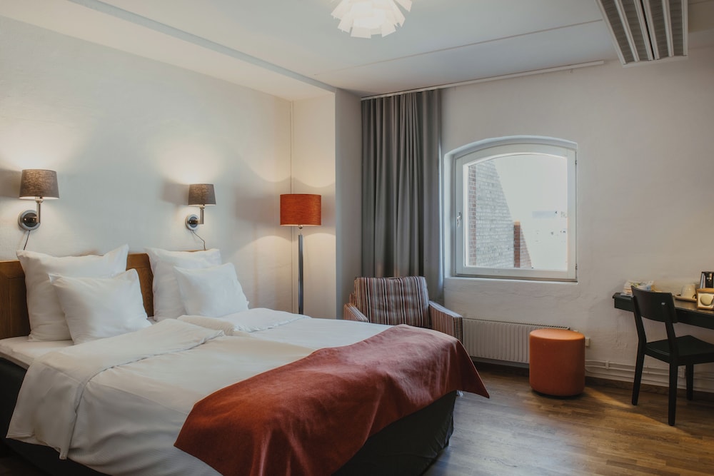 Home Hotel Magasinet 16/50