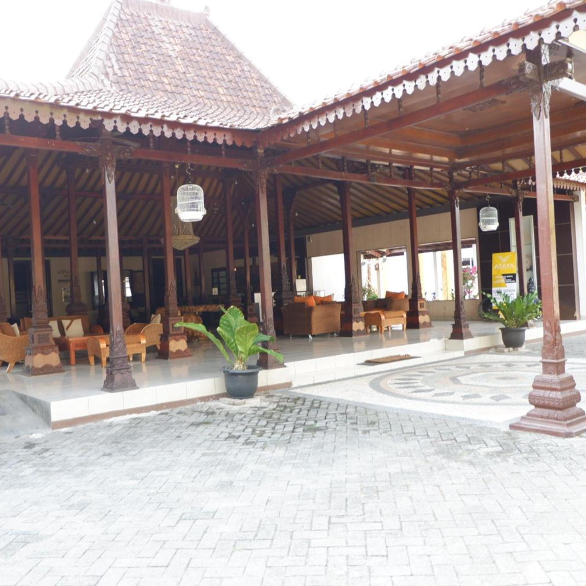 Ataya Hotel 20/22