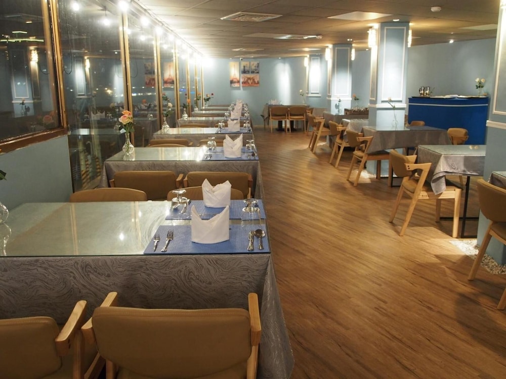 Bitan Hotel 43/61