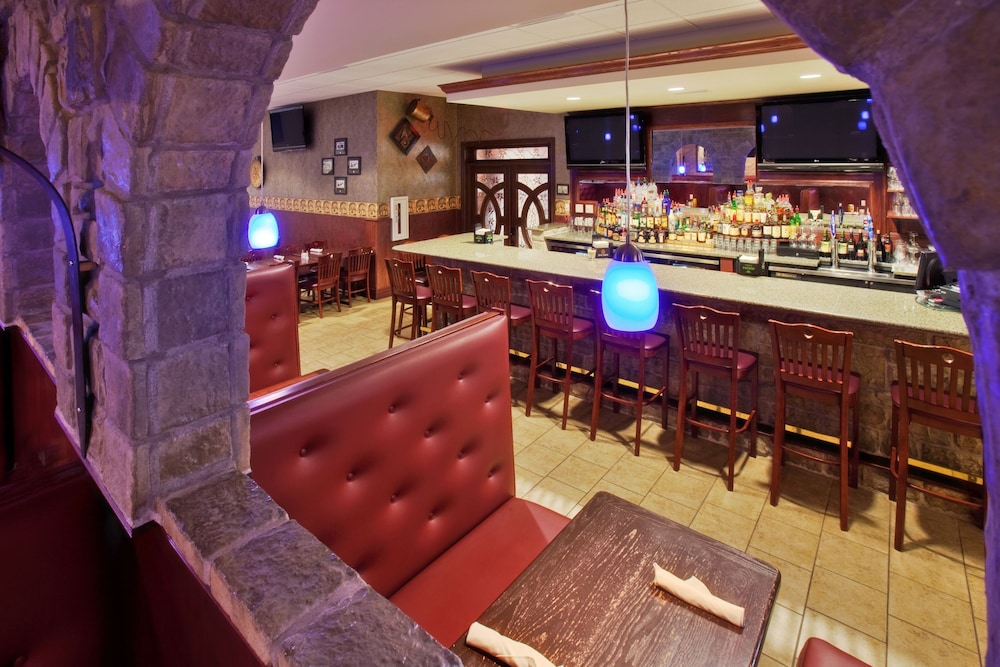 Holiday Inn Quincy, an IHG Hotel 42/75