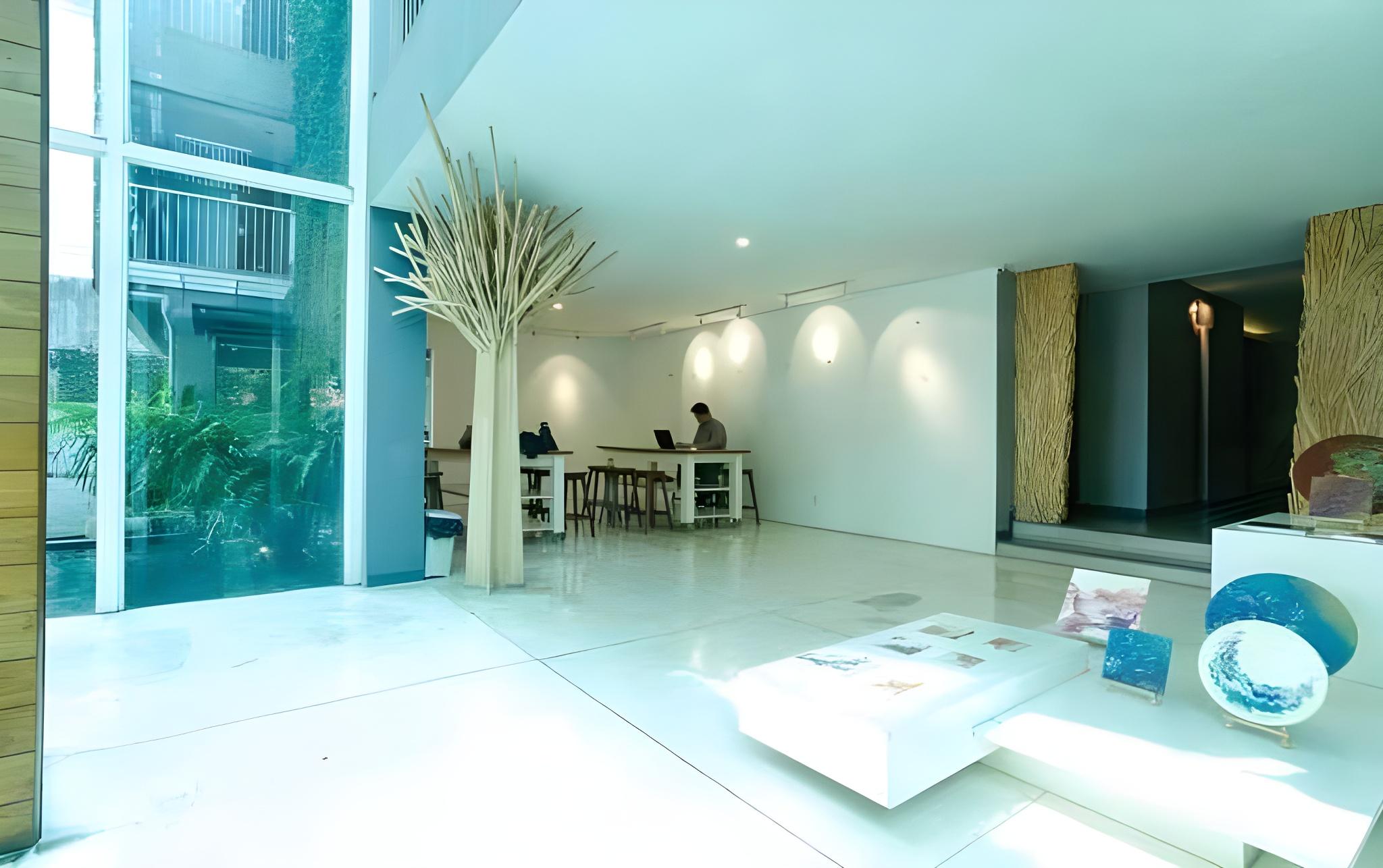 2510 Urban Living 14/33