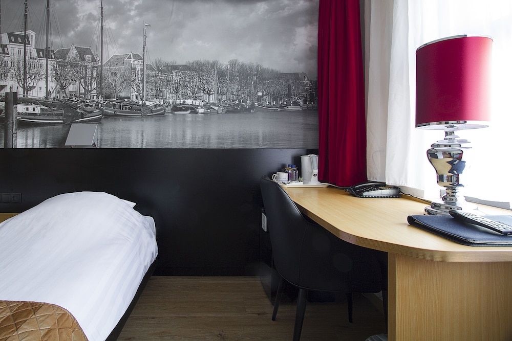 BASTION HOTEL DORDRECHT PAPENDRECHT 19/44