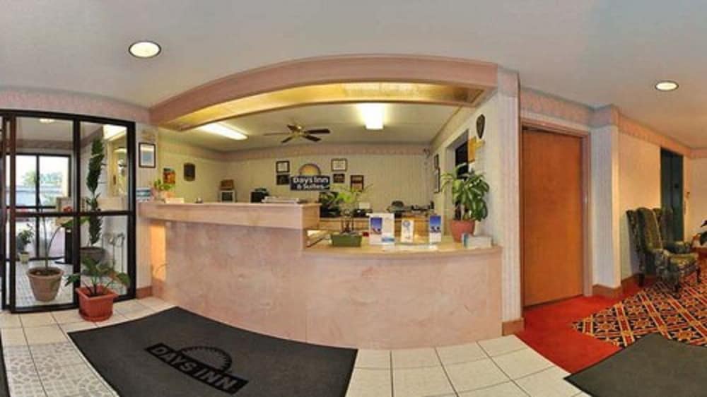 Days Inn By Wyndham Panama City/Callaway 5/26
