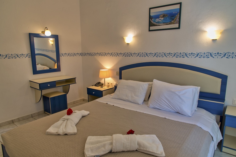 CASTRI VILLAGE HOTEL 5/50