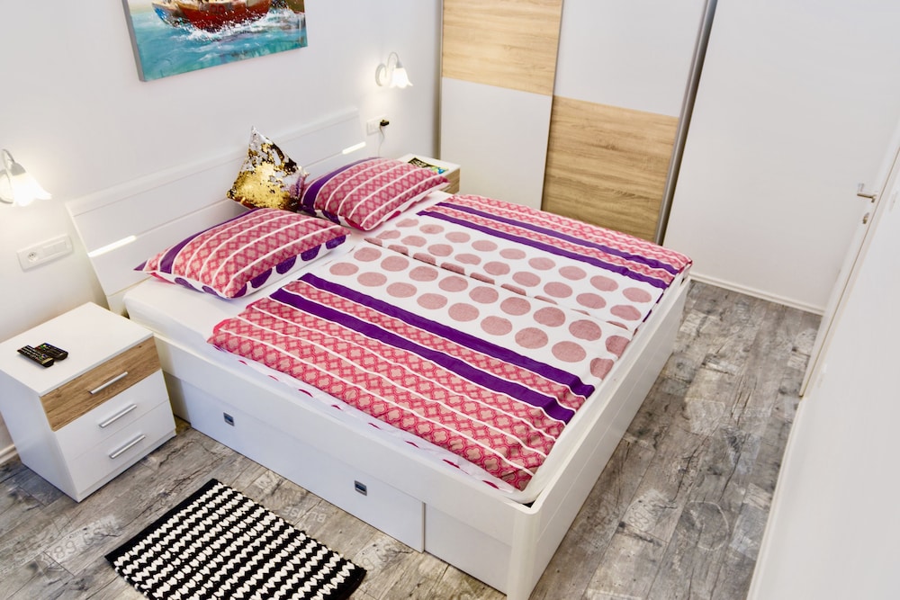 Luxury Villa Minerva Gardens 36/80