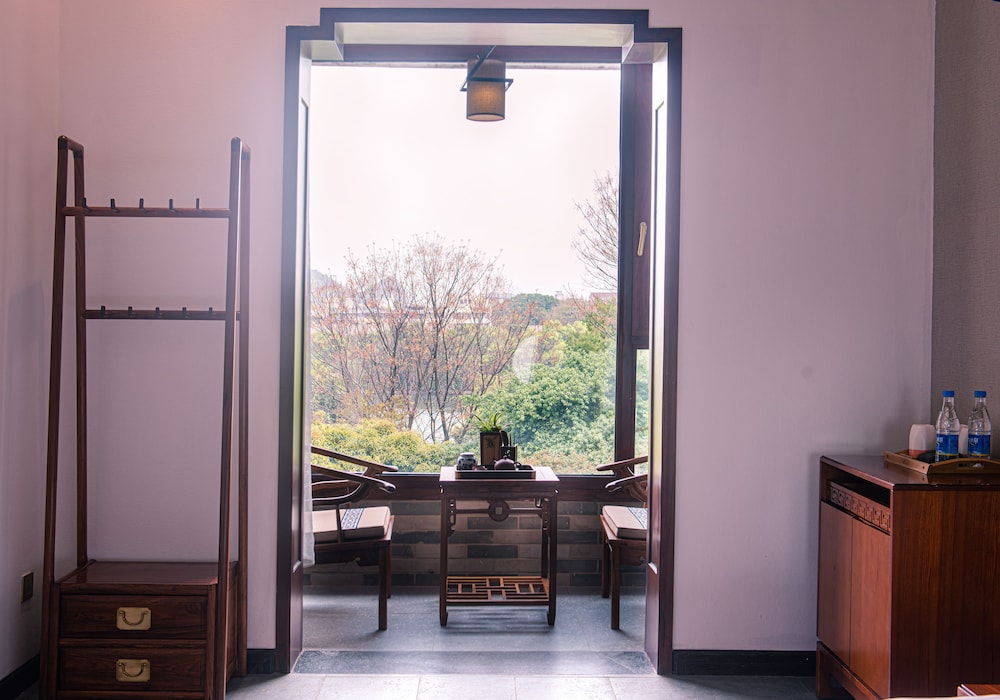 Aroma Tea House 28/70