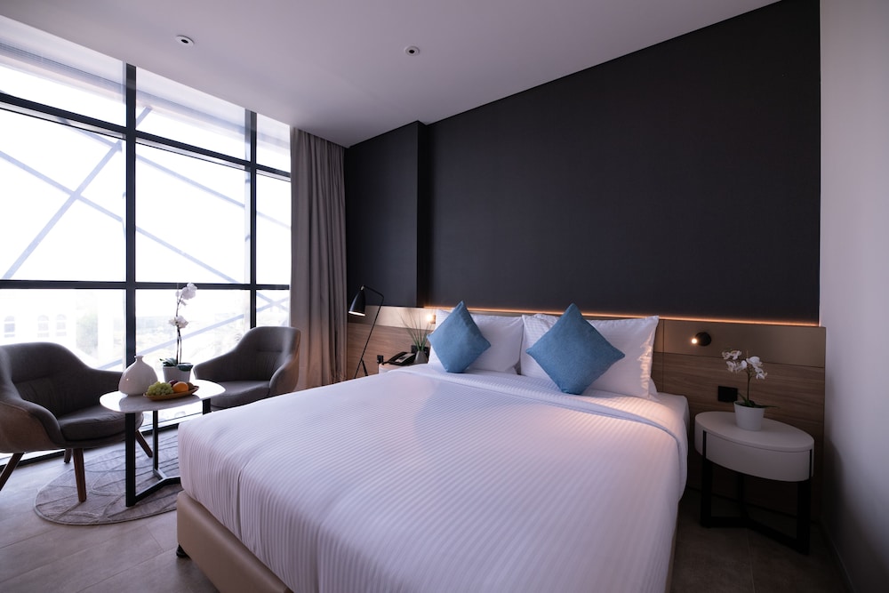 Beach Walk Hotel 22/67