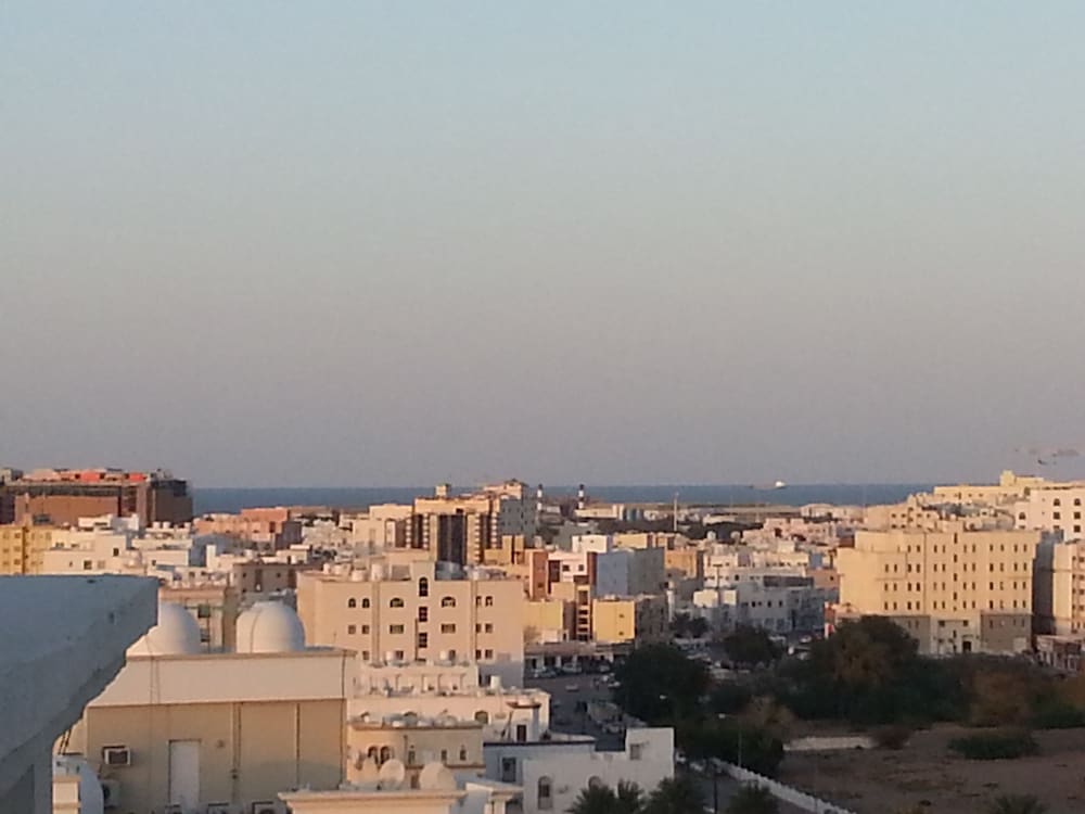 Muscat Inn Hotel 36/40