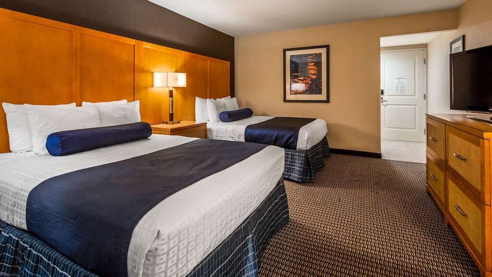 Best Western Plus Marina Gateway Hotel 19/41