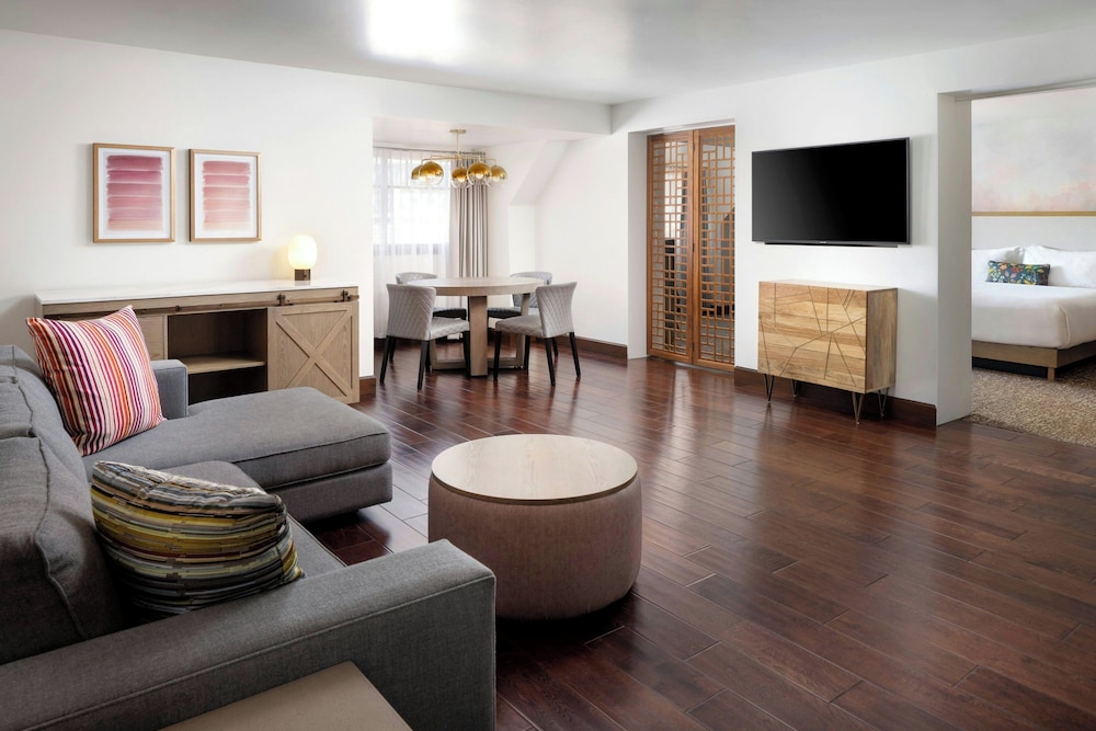 HOTEL CORQUE 34/45