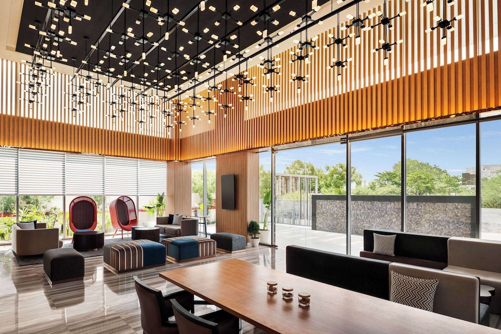Ramada Encore by Wyndham Indore Nipania 25/44