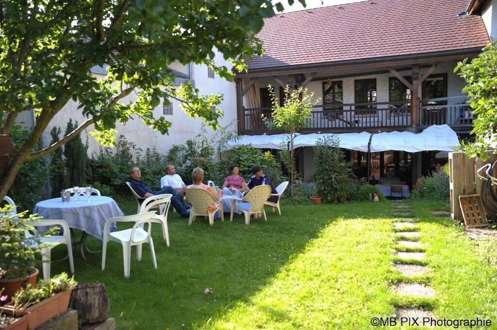 Auberge D Anthy 49/50