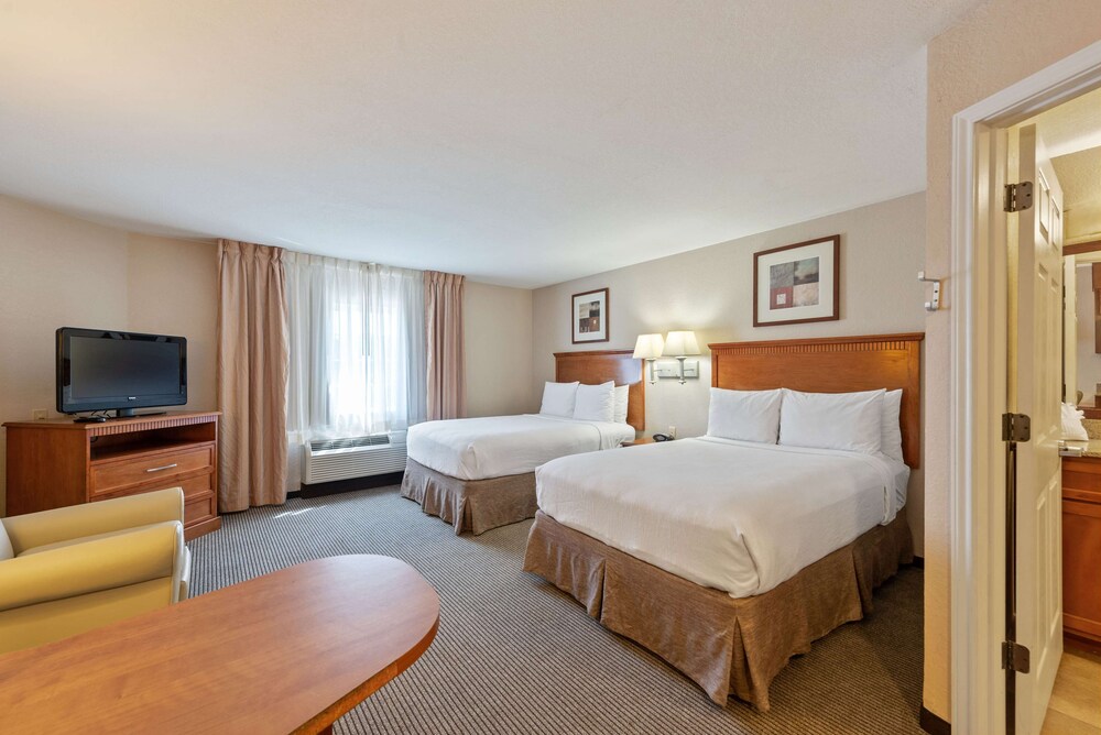 Extended Stay America Suites Lawton Fort Sill 16/61