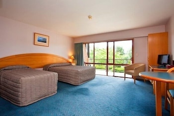 Heritage Gateway Hotel 34/55
