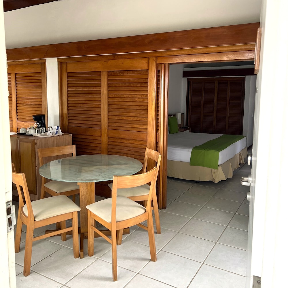 Hotel Irotama Bungalows & Bohios 2/40