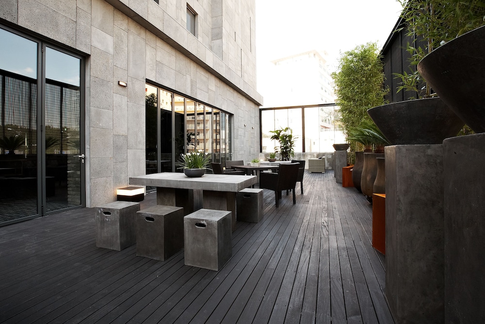 Lee Design Hotel 37/74