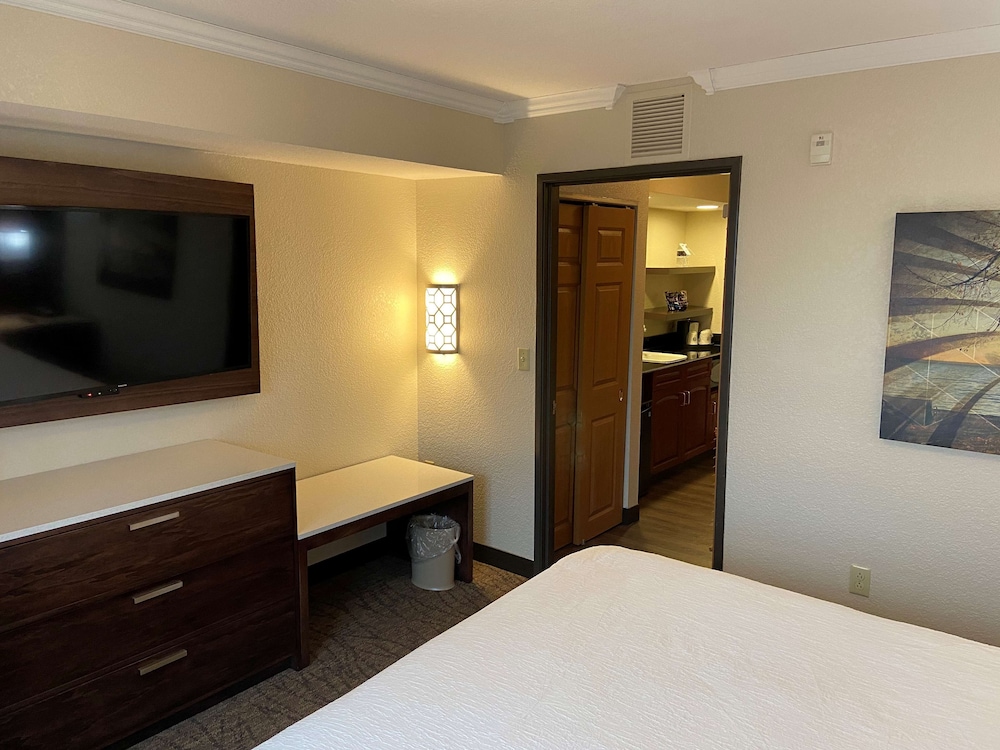 Best Western Premier Bridgewood Resort Hotel 14/60