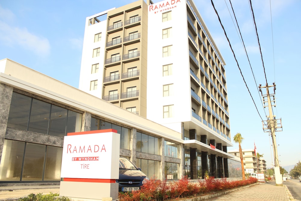 Ramada Tire 3/64