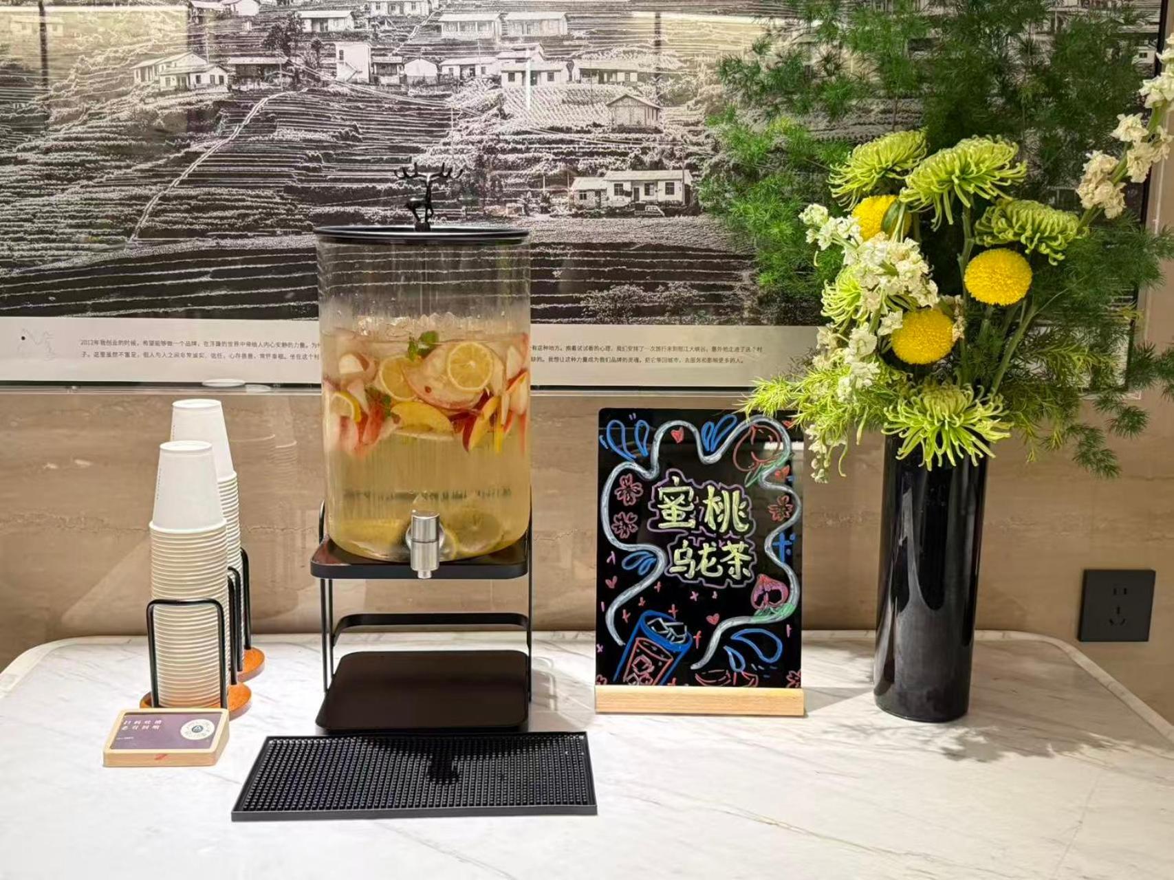 Atour Hotel Shenzhen CBD Futian Metro Station 6/50