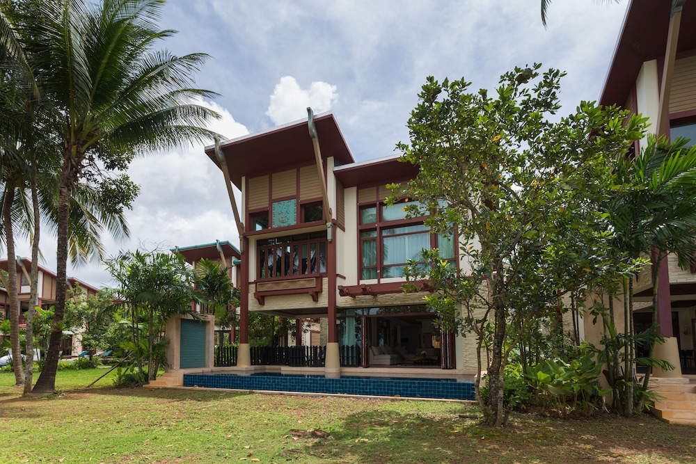 Amatapura Beach Villa 10 1/51