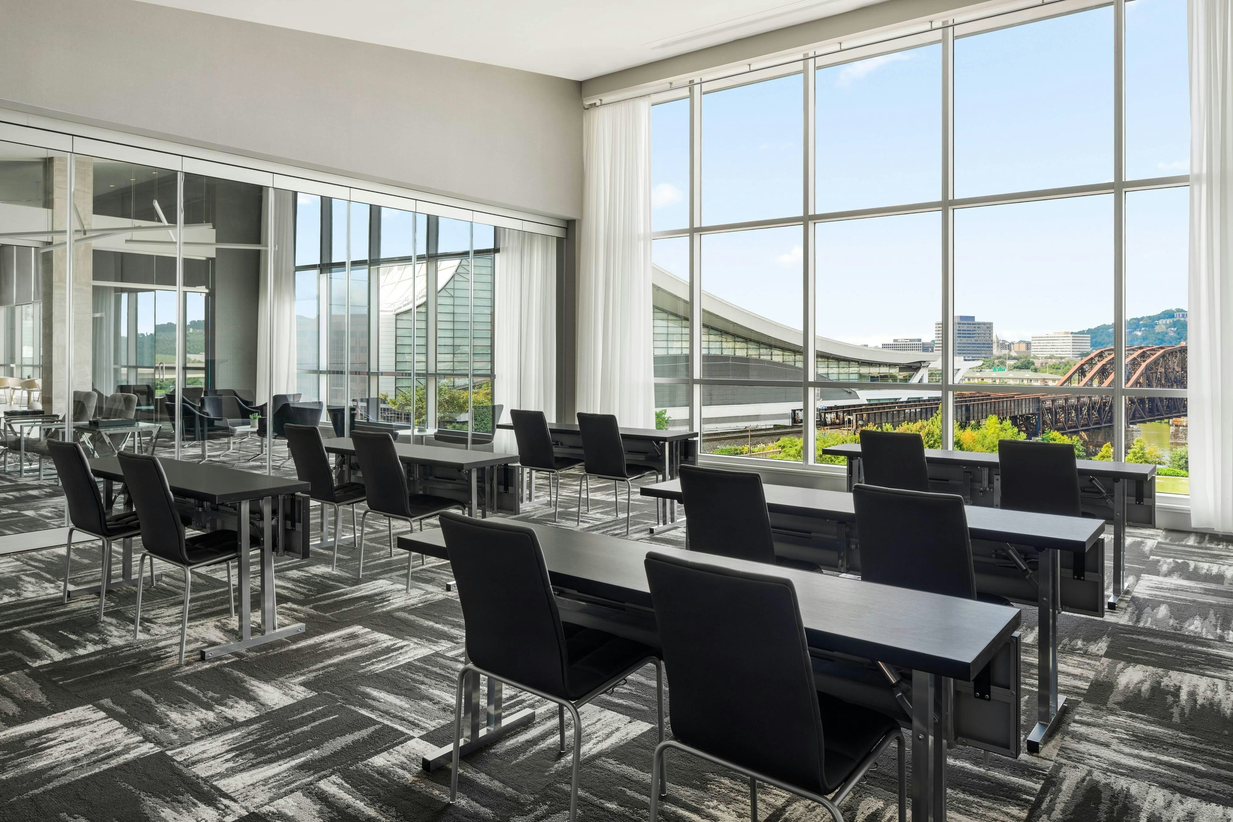 AC Hotel Pittsburgh Downtown 58/62