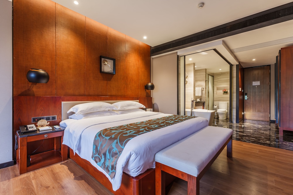 Jolie Vue Boutique Guilin 24/71