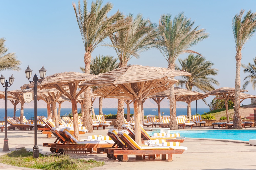 Invidia Coral Beach Tiran 137/137