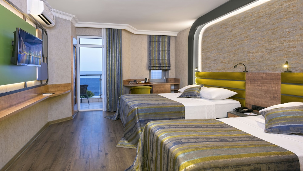 Monart City Hotel All Inclusive 23/62