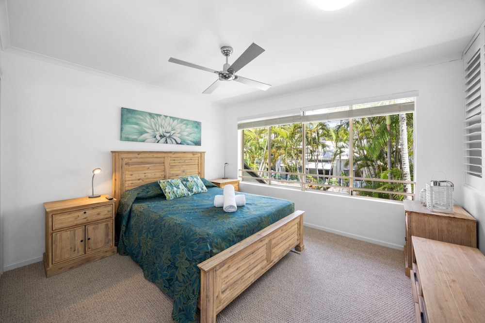 2 Bedrooms, Villa, Pool Side