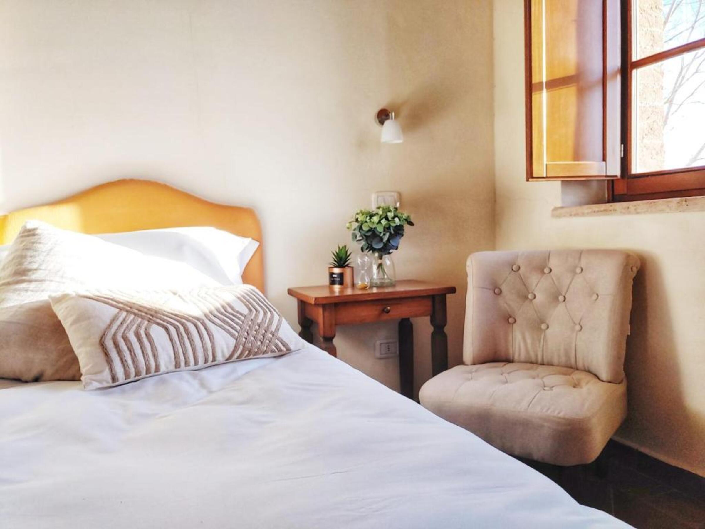 Deluxe, Double Bed, Country View
