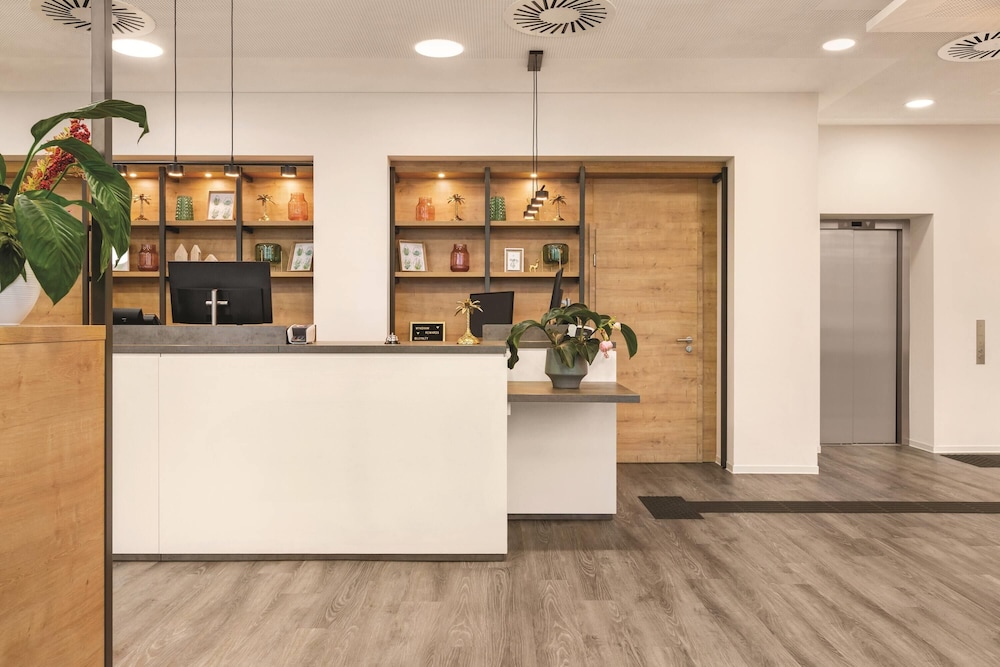 Super 8 by Wyndham Chemnitz 8/57