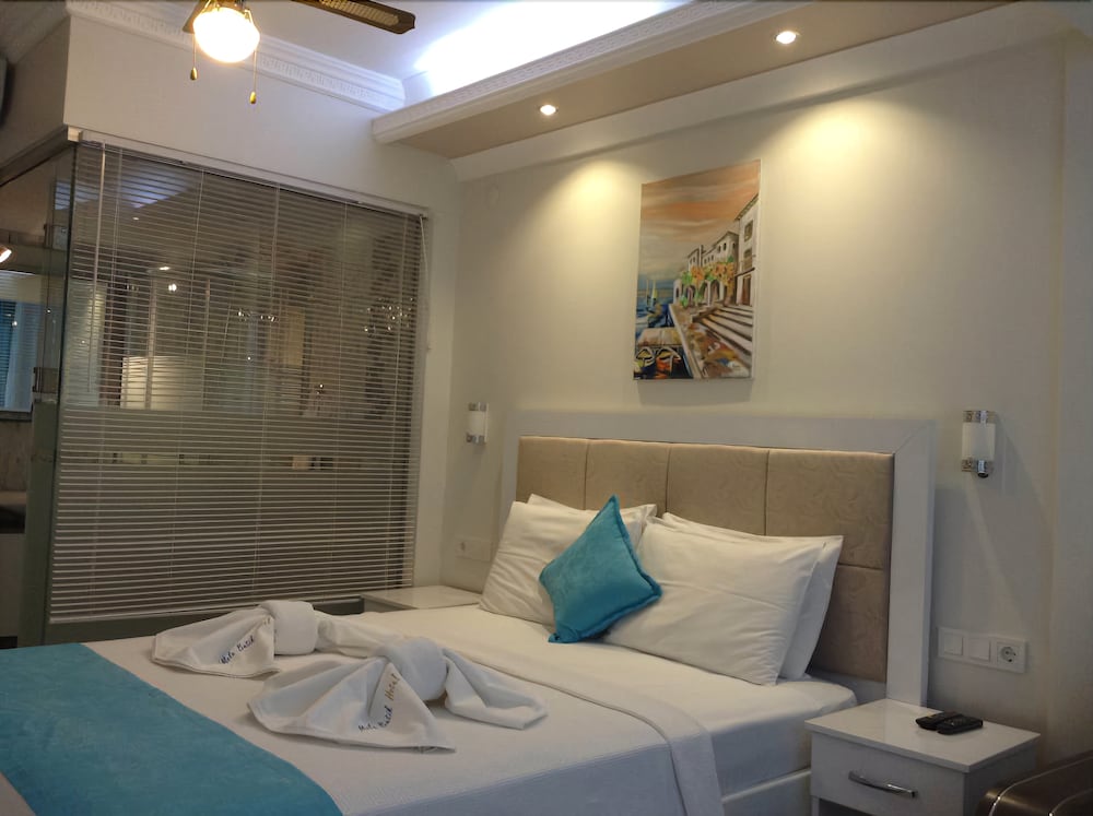 Hotel Mola 4/30