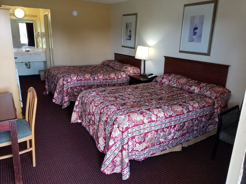Americas Best Value Inn 8/40