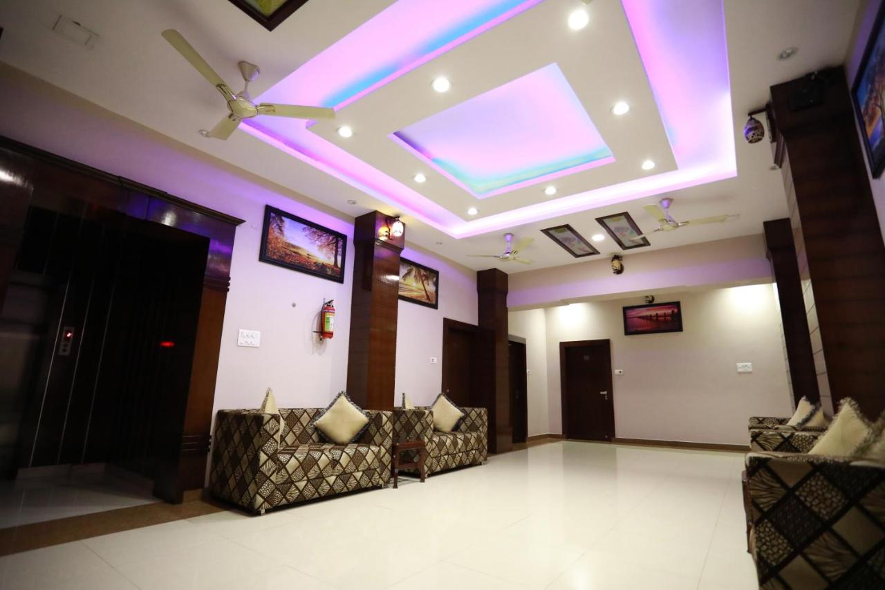 HOTEL KRISHNA JI 16/67