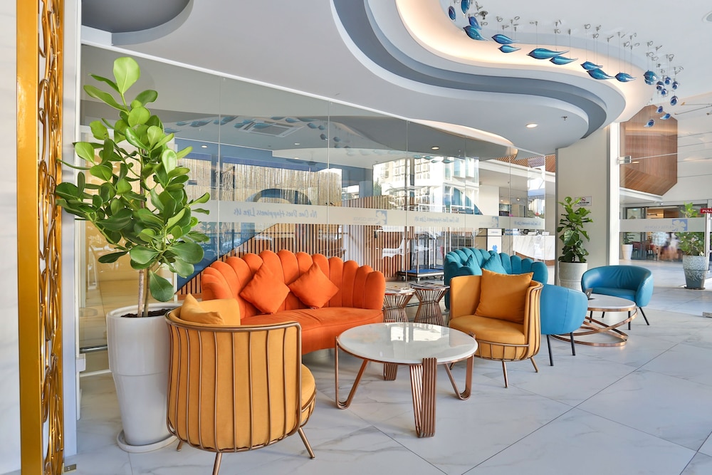 Hotel Clover Patong Phuket 60/75
