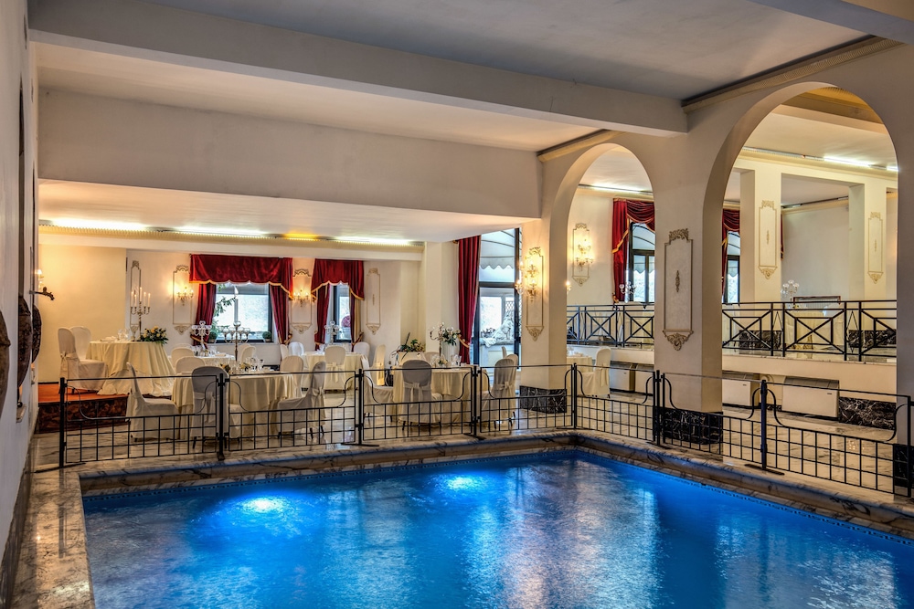 Hotel Castel Vecchio 8/48
