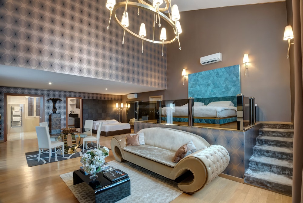 Penthouse Suite Rome 7/34